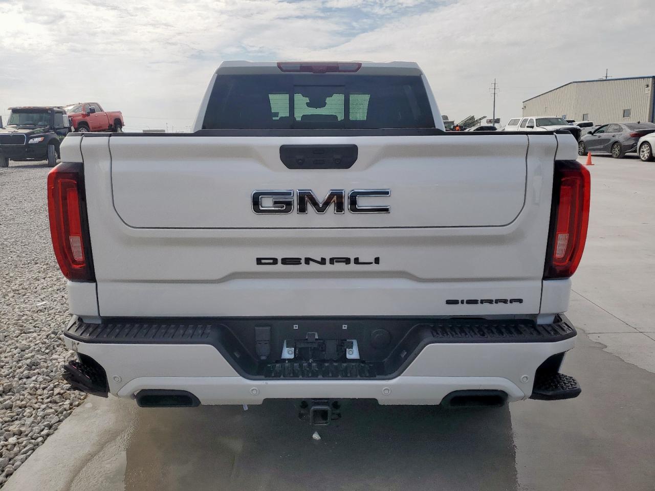 2024 GMC Sierra K1500 Denali Ultimate VIN: 1GTUUHELXRZ108013 Lot: 84579255