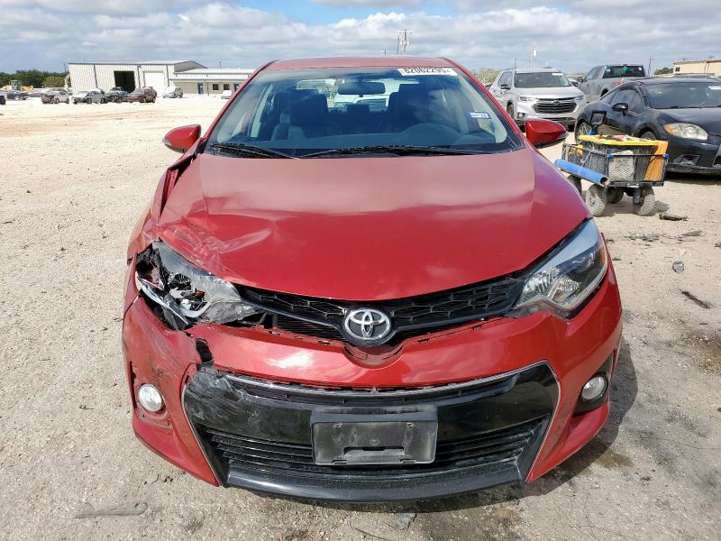  TOYOTA COROLLA 2016 Красный