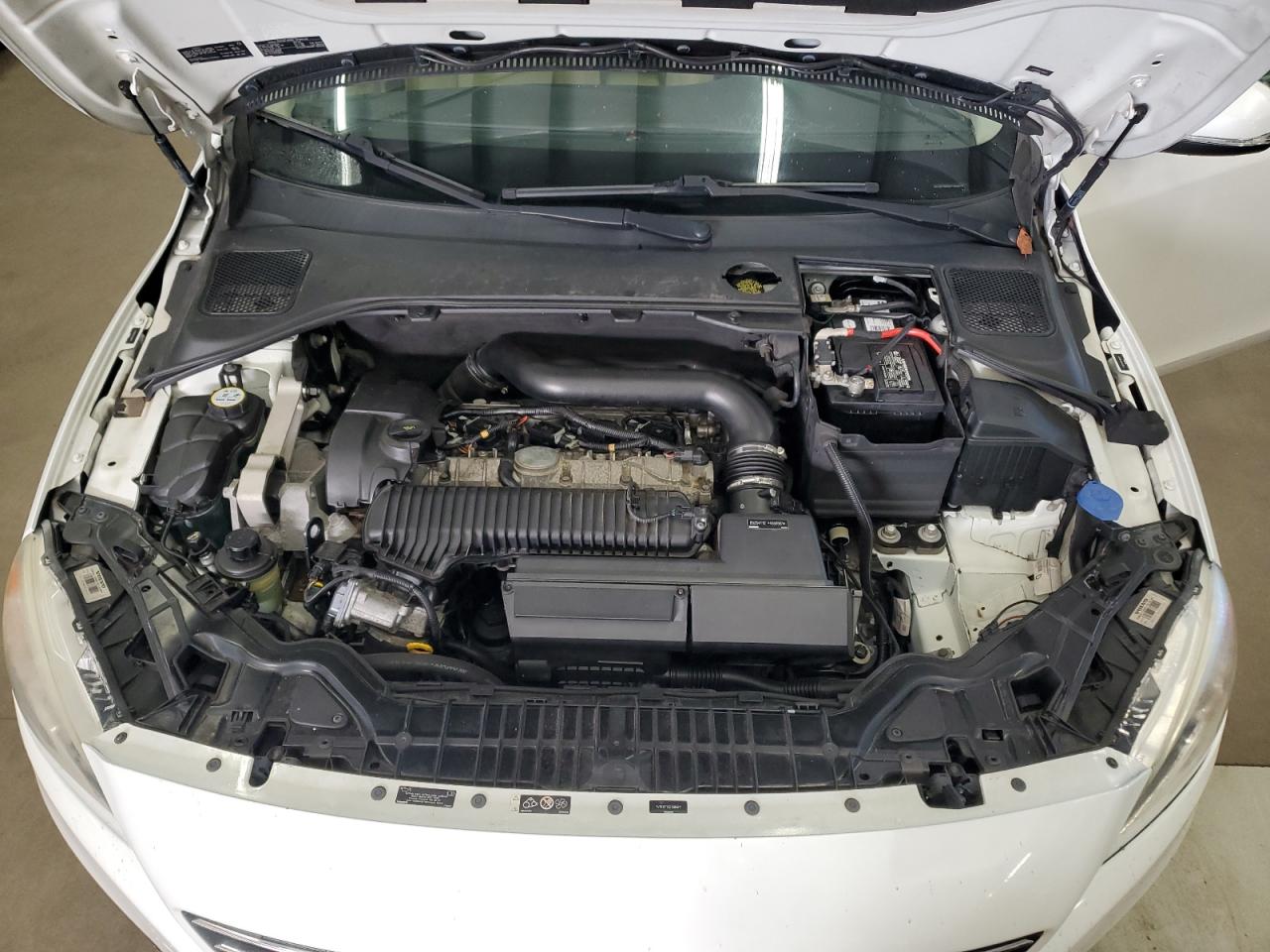 2014 Volvo S60 T5 VIN: YV1612FS5E1285611 Lot: 70939535