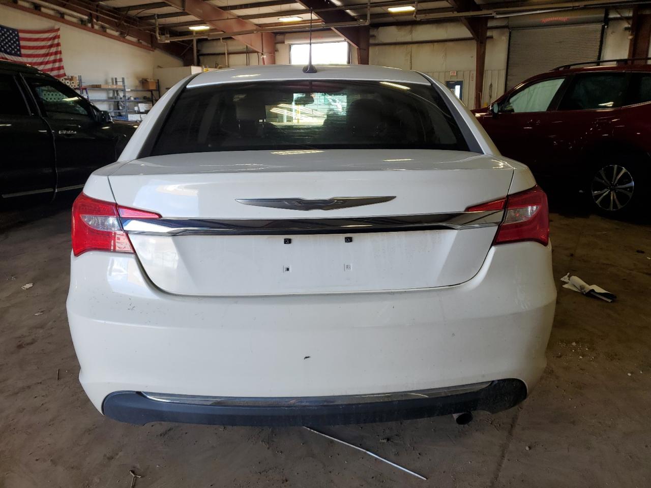 2011 Chrysler 200 Touring VIN: 1C3BC1FB6BN531020 Lot: 81710995