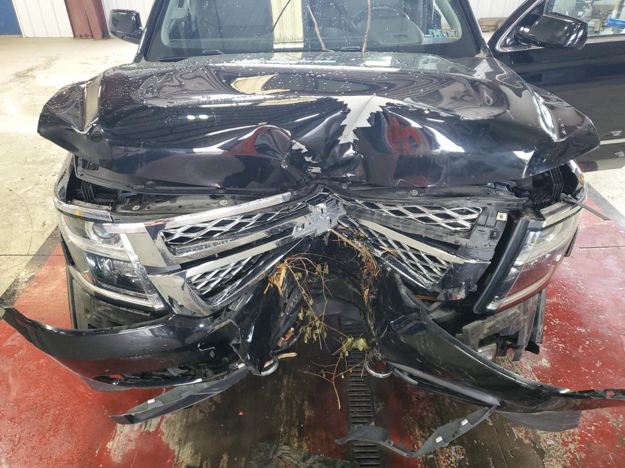 2017 Chevrolet Tahoe K1500 Lt VIN: 1GNSKBKC3HR195421 Lot: 83995385