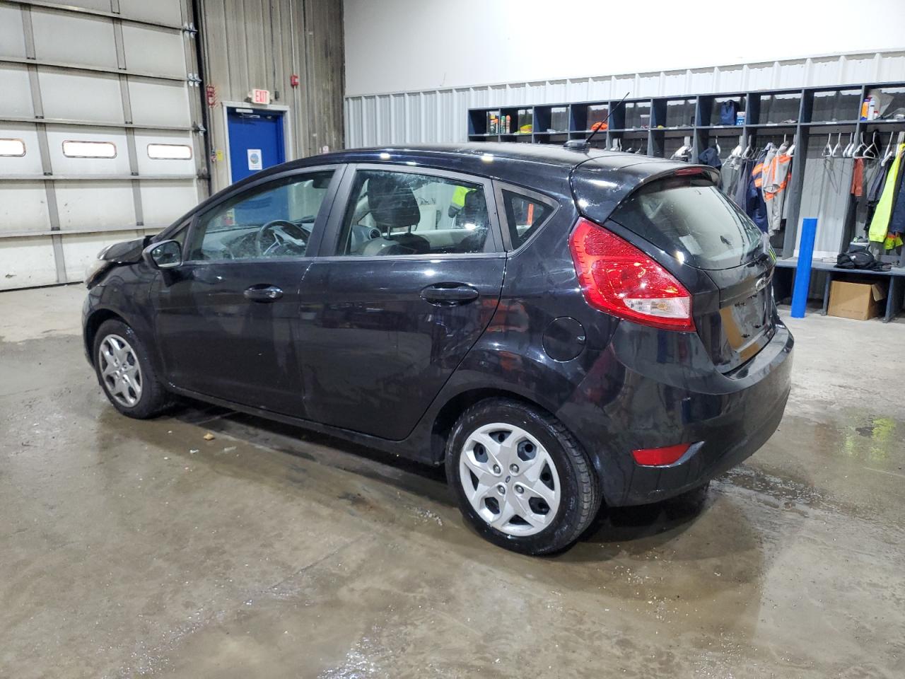 2013 Ford Fiesta S VIN: 3FADP4TJ4DM164367 Lot: 70775175