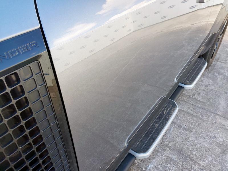 2022 LAND ROVER DEFENDER 3.0 D300 X-DYNAMIC SE 110 5DR AUTO