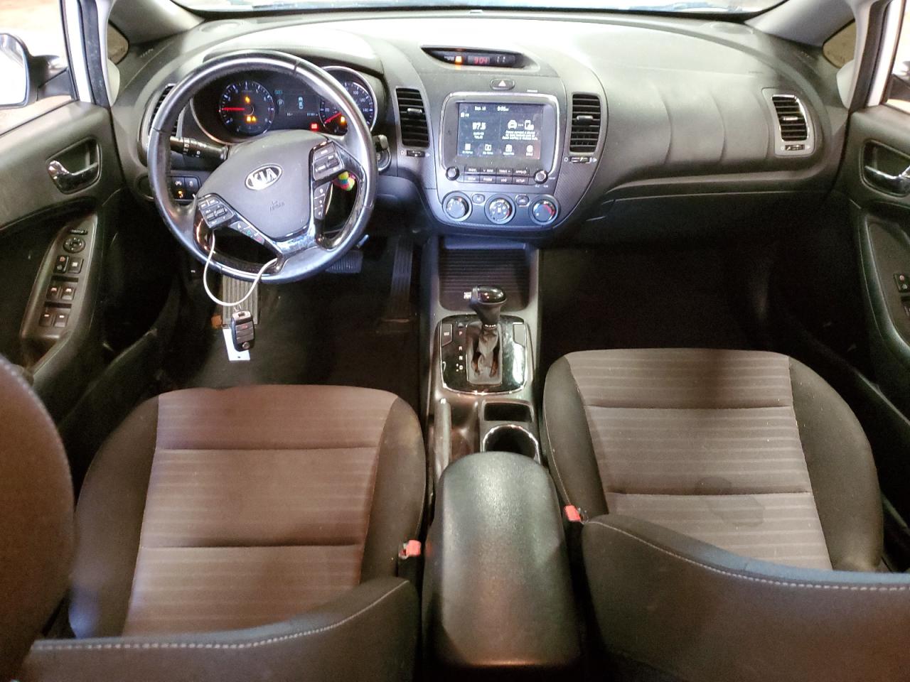 2017 Kia Forte Lx VIN: 3KPFL4A70HE027805 Lot: 71703125