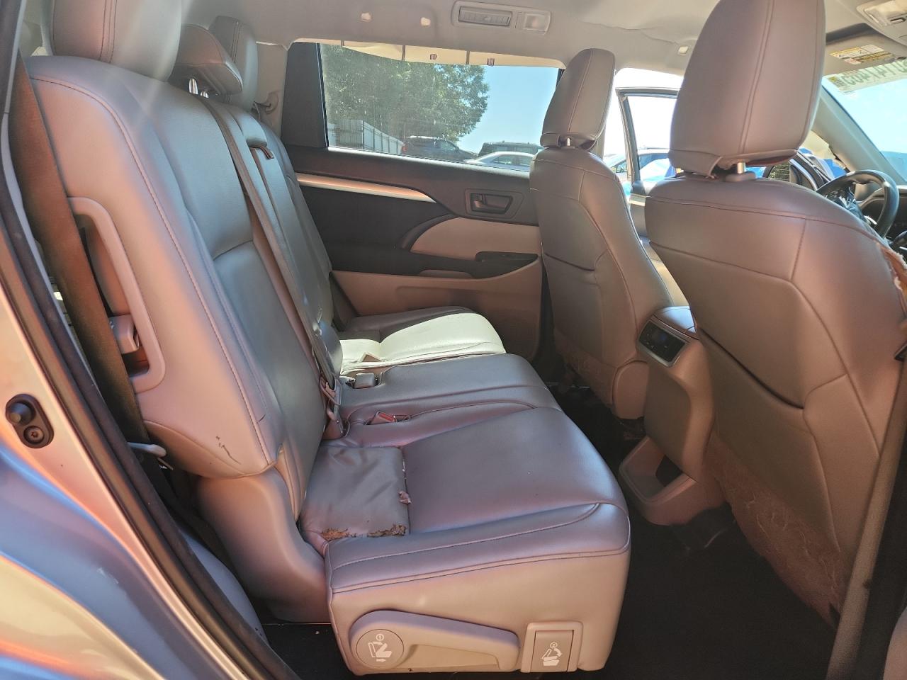 2015 Toyota Highlander Le VIN: 5TDZARFH7FS009807 Lot: 80147465