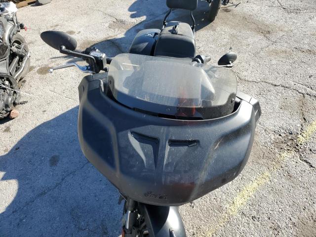 2023 INDIAN MOTORCYCLE CO. CHALLENGER DARK HORSE  