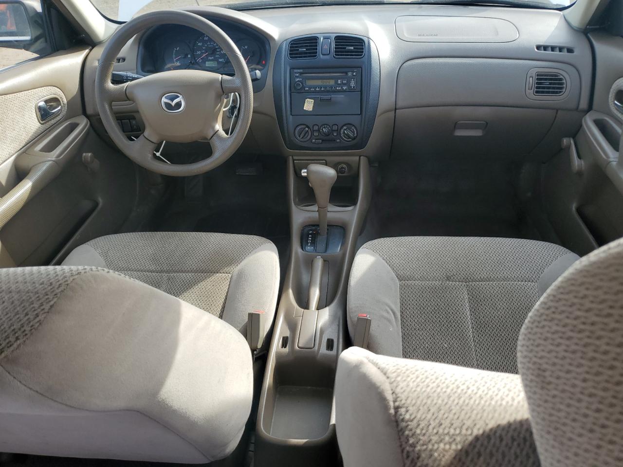 2000 Mazda Protege Dx VIN: JM1BJ222XY0308482 Lot: 84620975