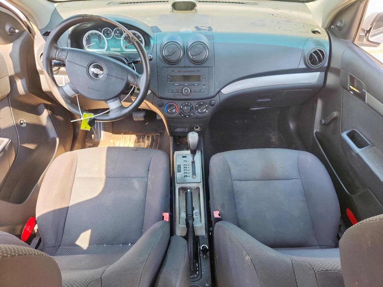 2008 Chevrolet Aveo Base VIN: KL1TD566X8B053712 Lot: 71670185