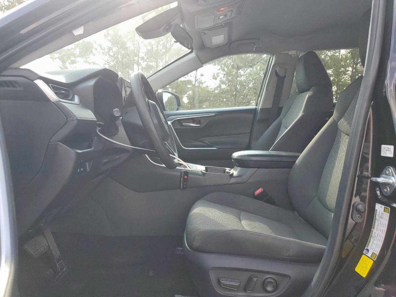 2021 Toyota Rav4 Xle VIN: 2T3W1RFV0MC146710 Lot: 81021615