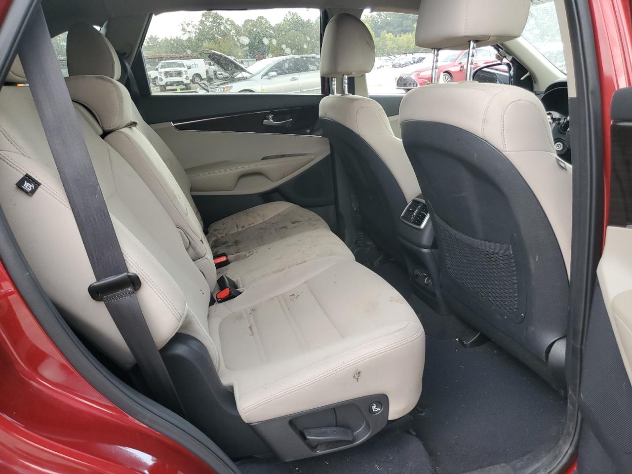 2020 Kia Sorento L VIN: 5XYPG4A30LG681902 Lot: 81142865