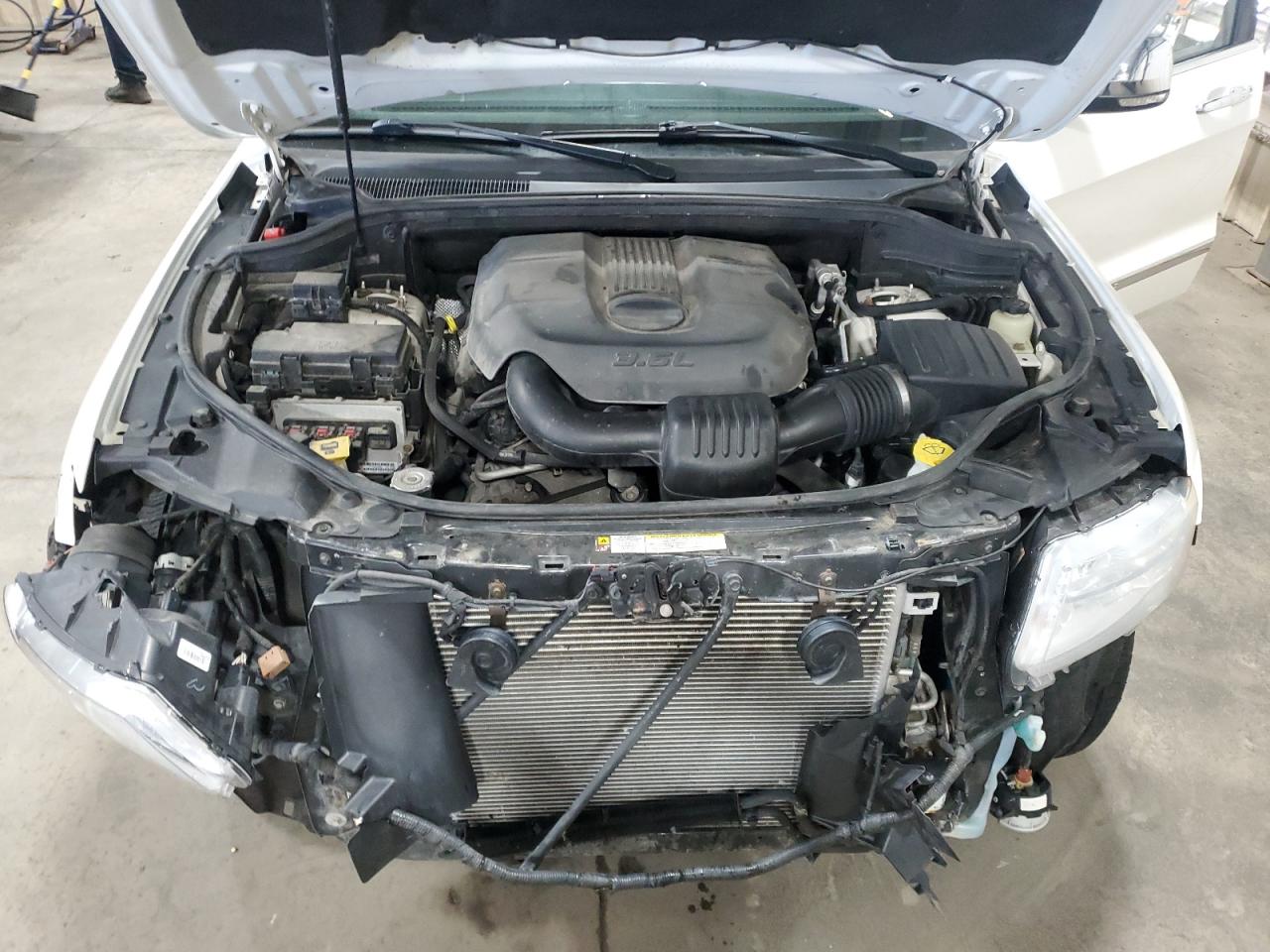 2011 Jeep Grand Cherokee Limited VIN: 1J4RR5GG9BC745113 Lot: 71040725