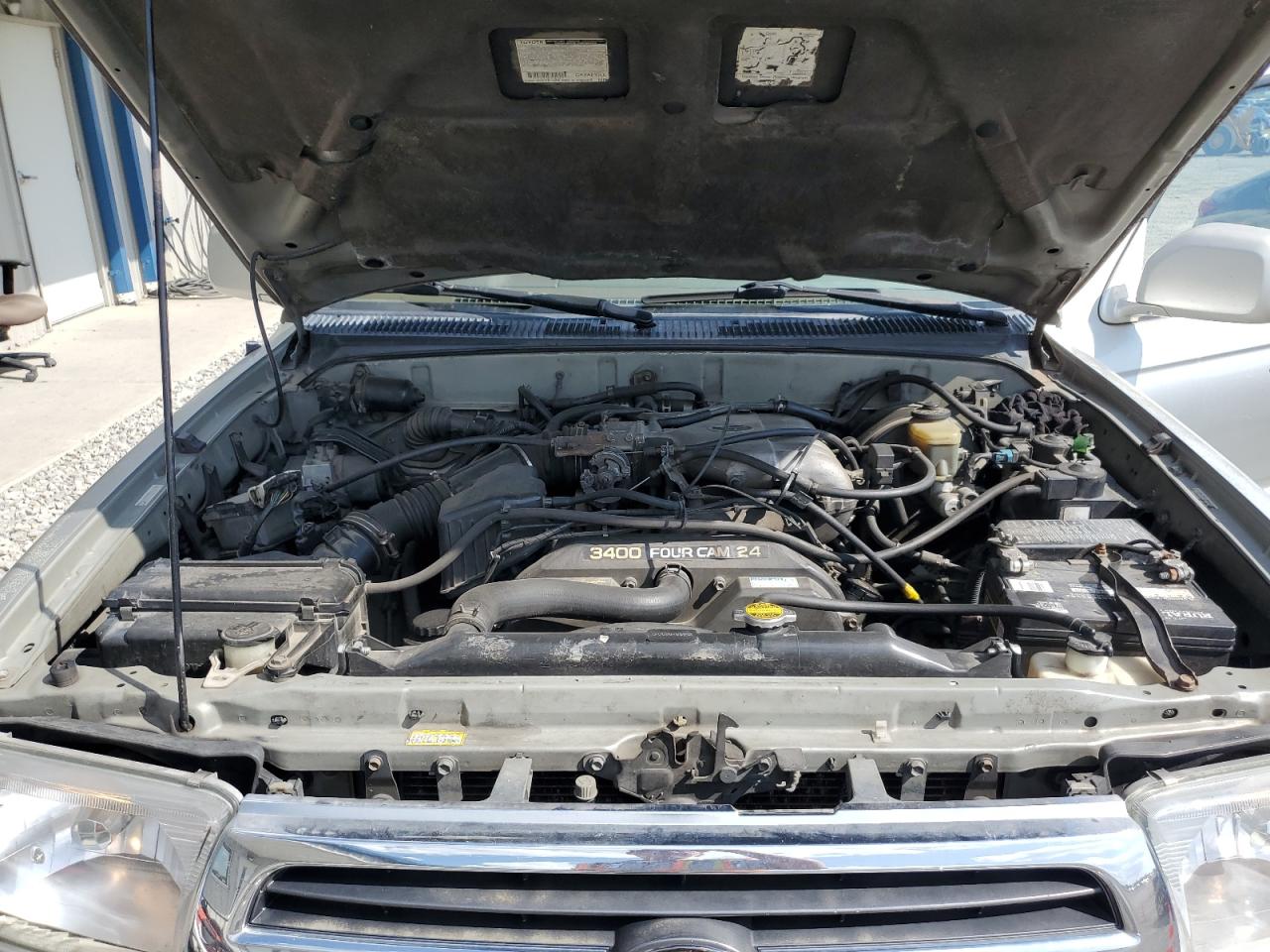 2000 Toyota 4Runner Limited VIN: JT3HN87R4Y9034820 Lot: 84770185