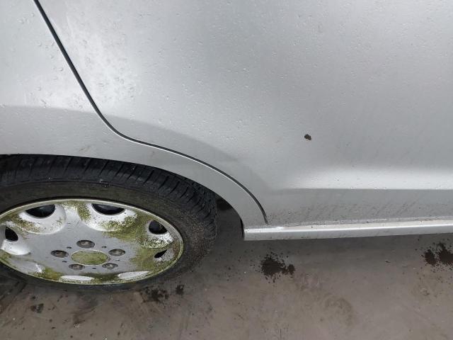 2010 NISSAN PIXO 