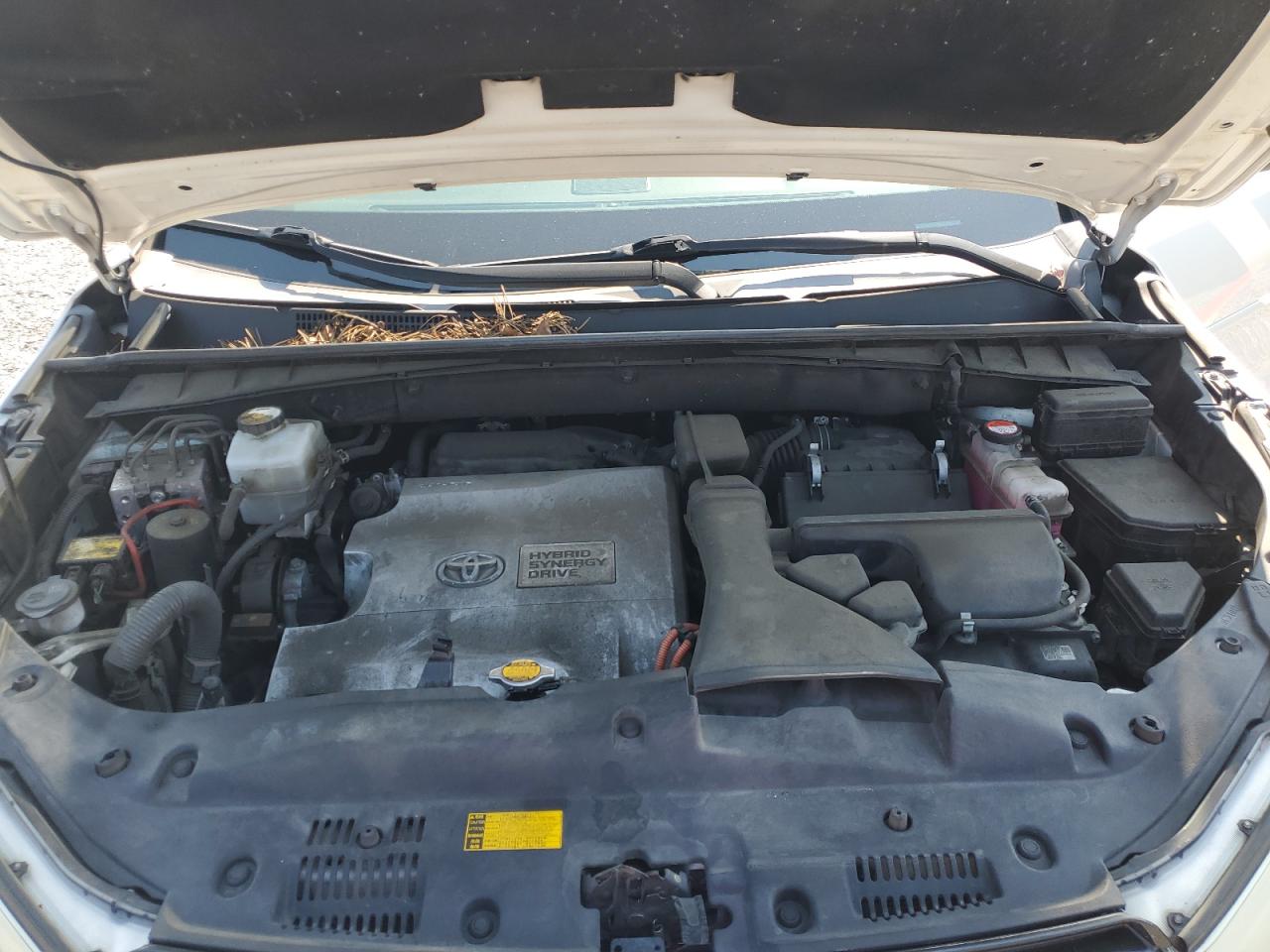 2015 Toyota Highlander Hybrid Limited VIN: 5TDDCRFH1FS010147 Lot: 71541875