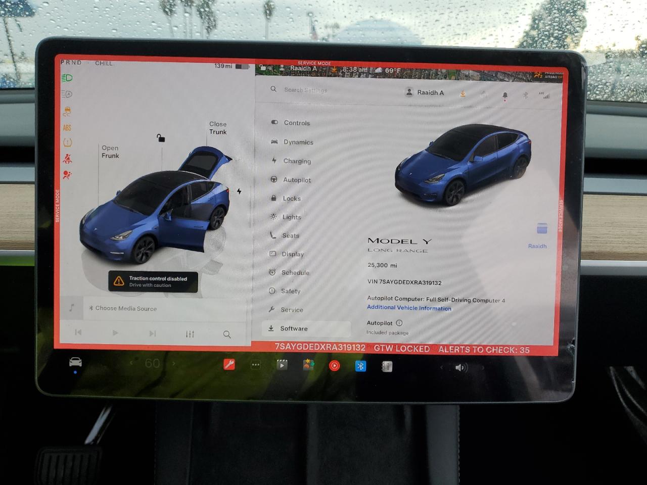 2024 Tesla Model Y VIN: 7SAYGDEDXRA319132 Lot: 81122455