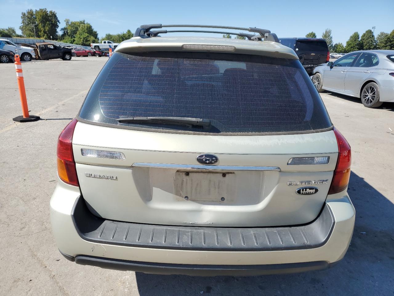 2007 Subaru Outback Outback 3.0R Ll Bean VIN: 4S4BP86C574307425 Lot: 71224805