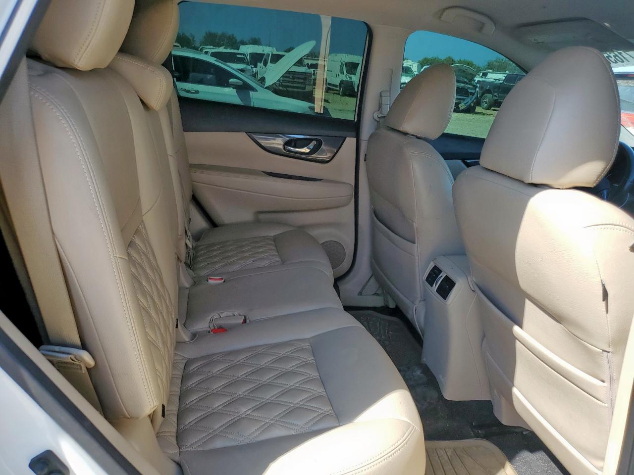 2018 Nissan Rogue S VIN: 5N1AT2MT4JC743946 Lot: 71656065