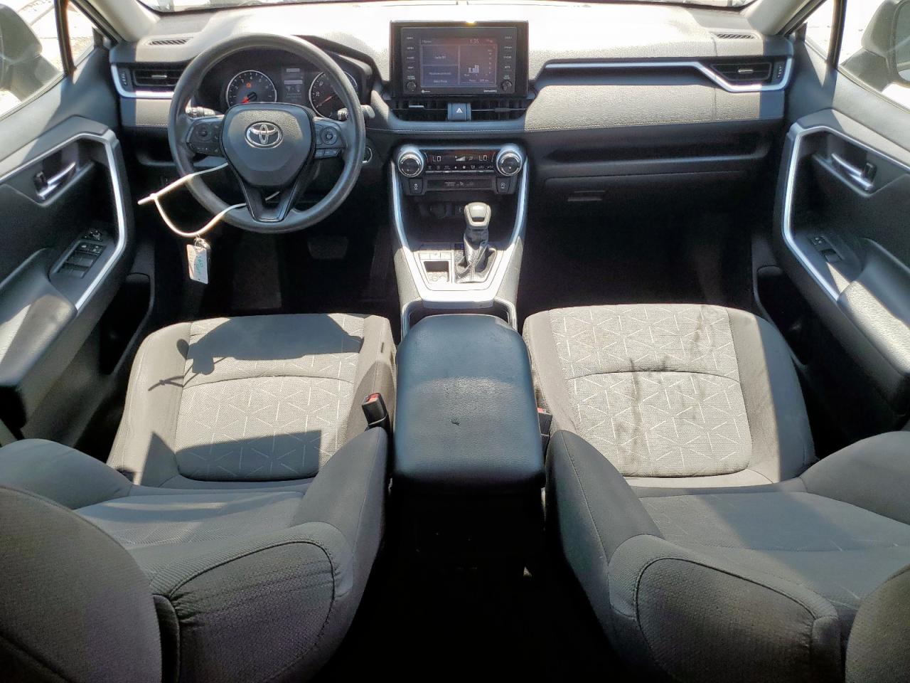 2020 Toyota Rav4 Xle VIN: 2T3W1RFV8LC058843 Lot: 71225255