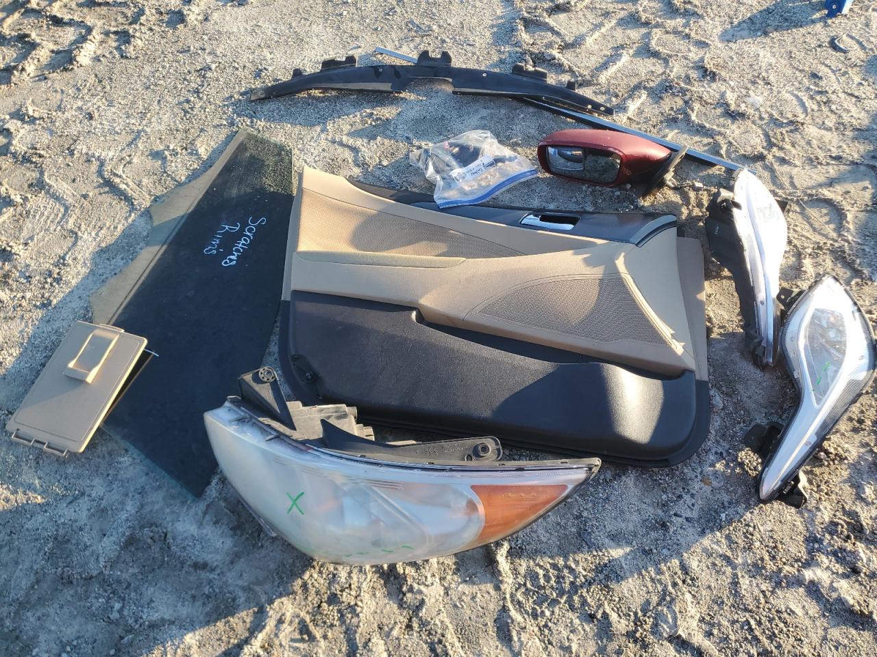 2012 Hyundai Sonata Hybrid VIN: KMHEC4A44CA046527 Lot: 80912455