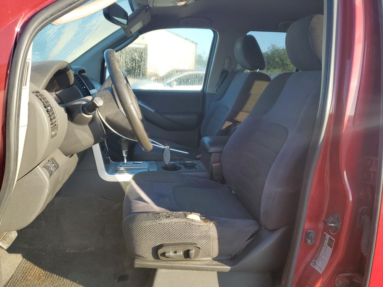 2010 Nissan Pathfinder S VIN: 5N1AR1NB5AC614838 Lot: 84002635