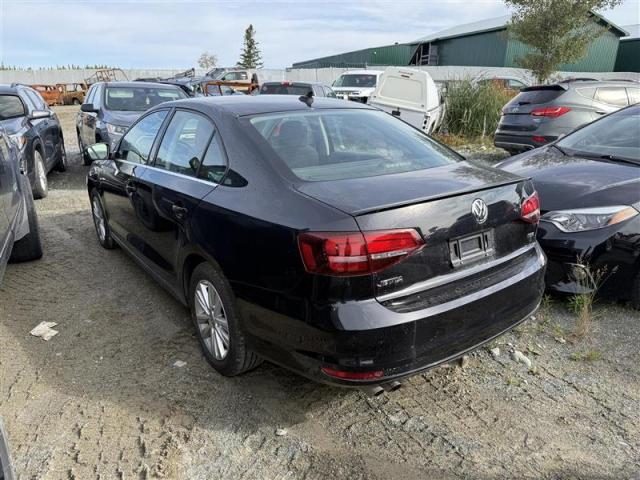  VOLKSWAGEN JETTA 2017 Black