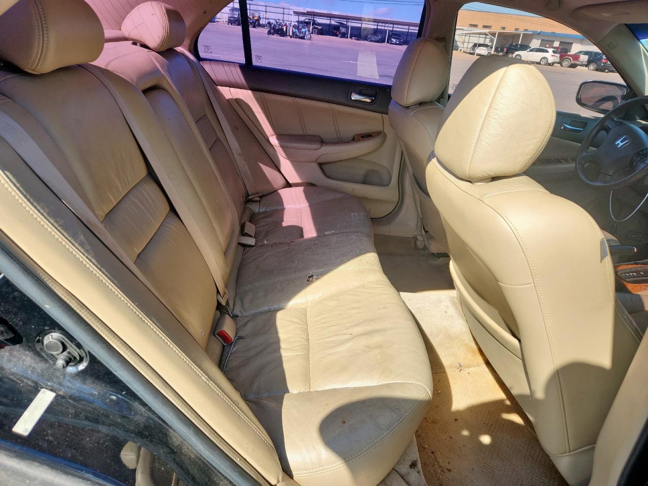 2004 Honda Accord Ex VIN: 1HGCM56834A112191 Lot: 82088105