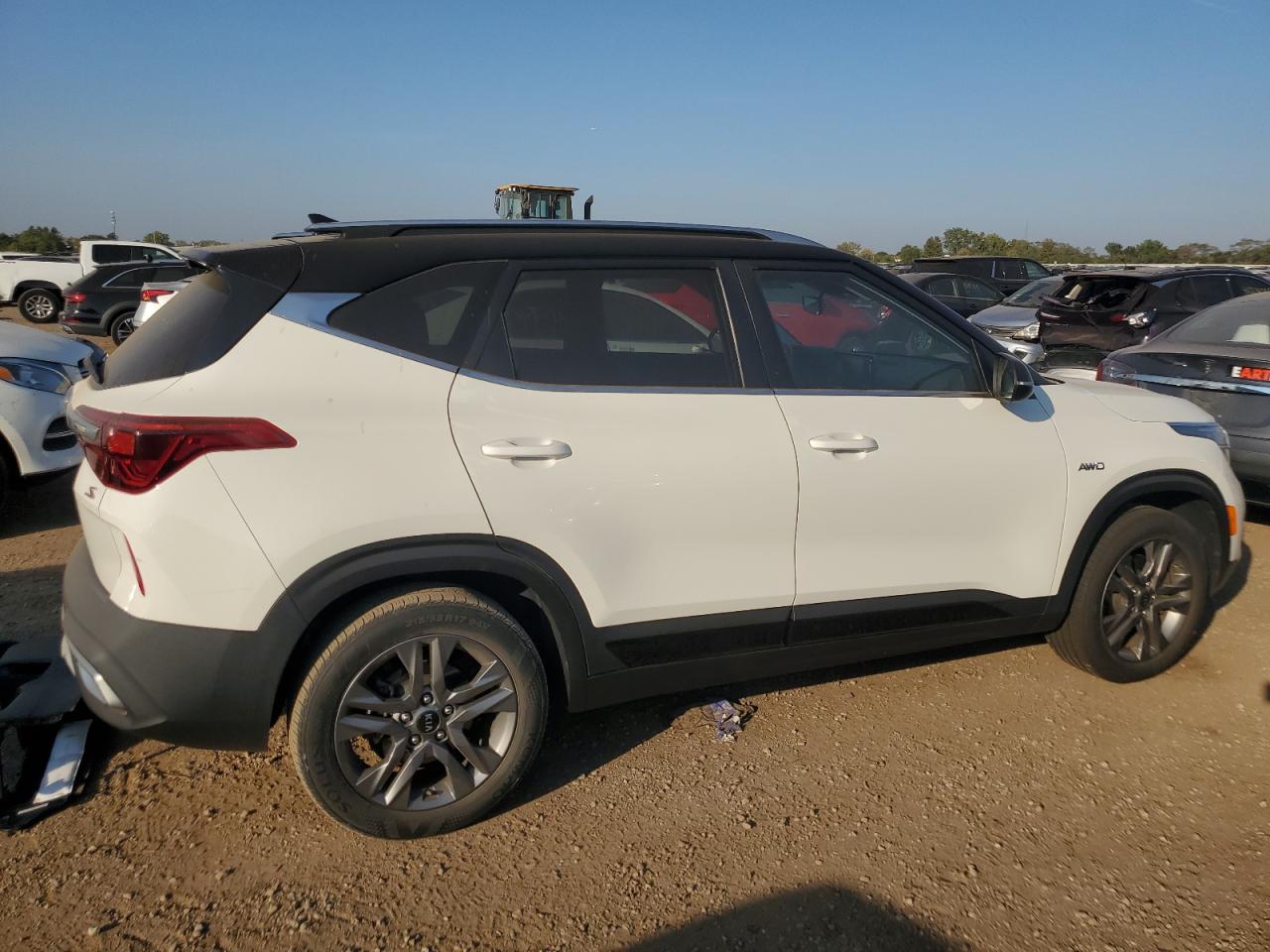 2021 Kia Seltos S white null gasoline KNDEUCAA6M7158651 photo #4