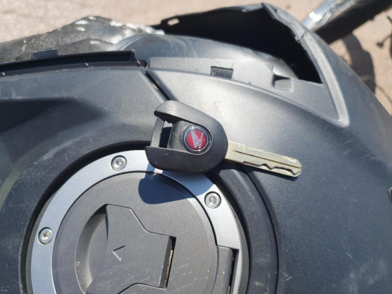 2018 Honda Cbr1000 Rr VIN: JH2SC7712JK100878 Lot: 70056965