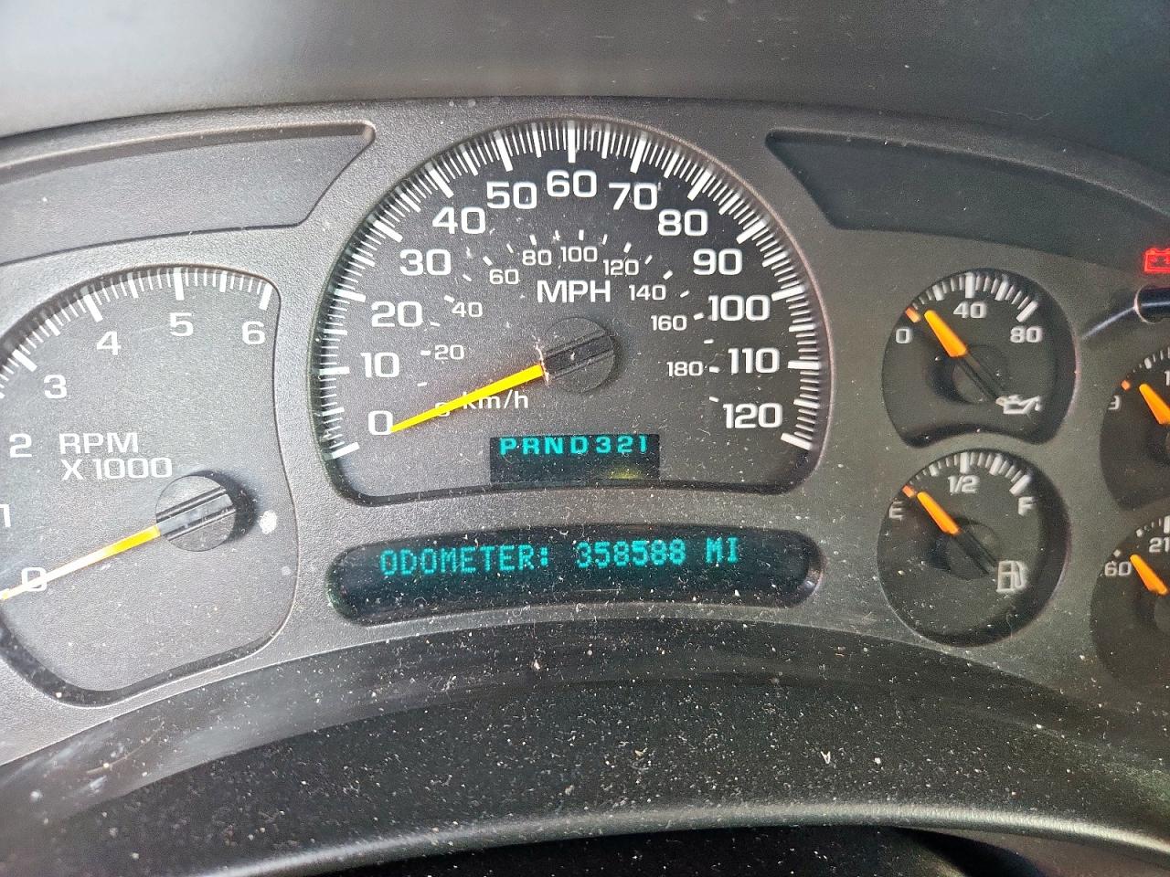 2003 Chevrolet Tahoe K1500 VIN: 1GNEK13Z13R267039 Lot: 83875315