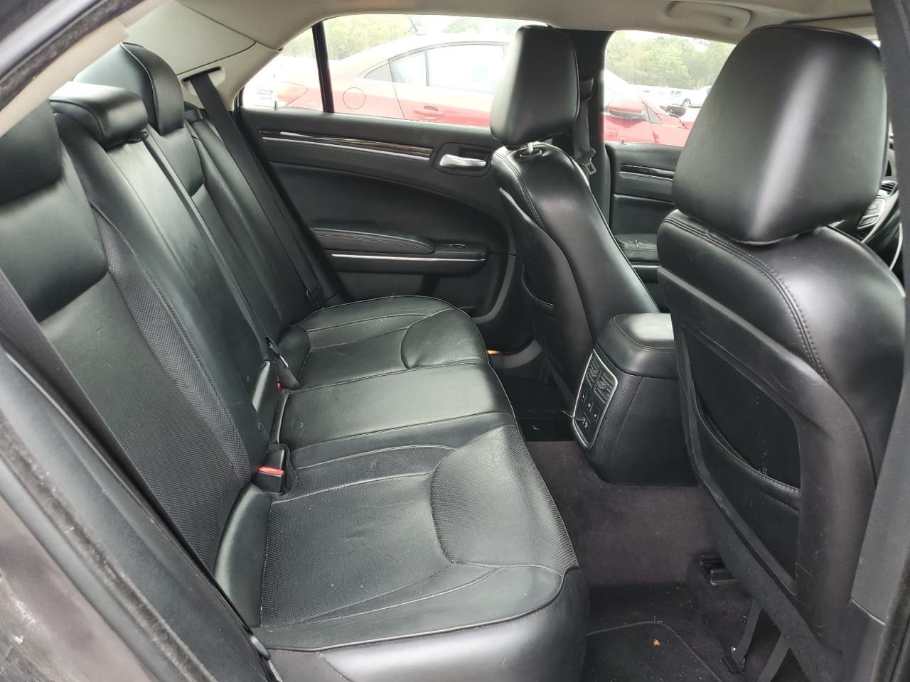 2017 Chrysler 300C VIN: 2C3CCAEG4HH662398 Lot: 81852885