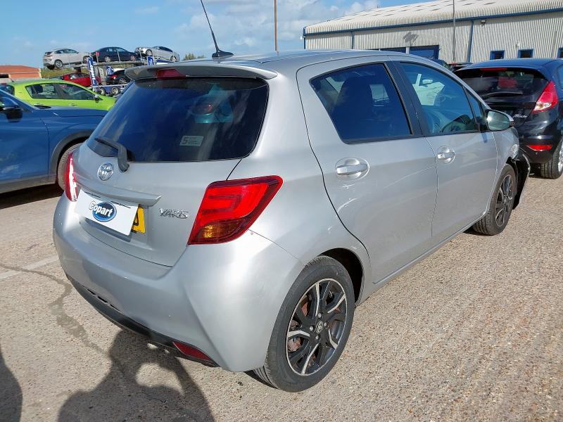 2016 TOYOTA YARIS DESIGN VVT-I 