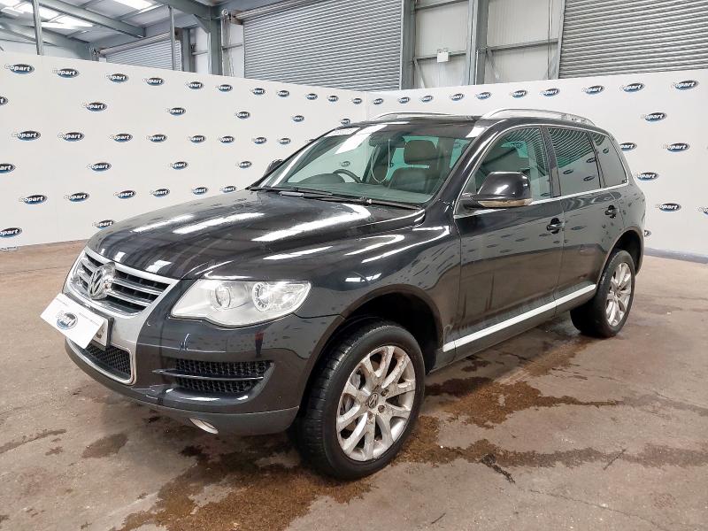 2009 VOLKSWAGEN TOUAREG SE TDI V6 225 A 3.0 V6 TDI SE 5DR TIP AUTO for sale at Copart NEWBURY