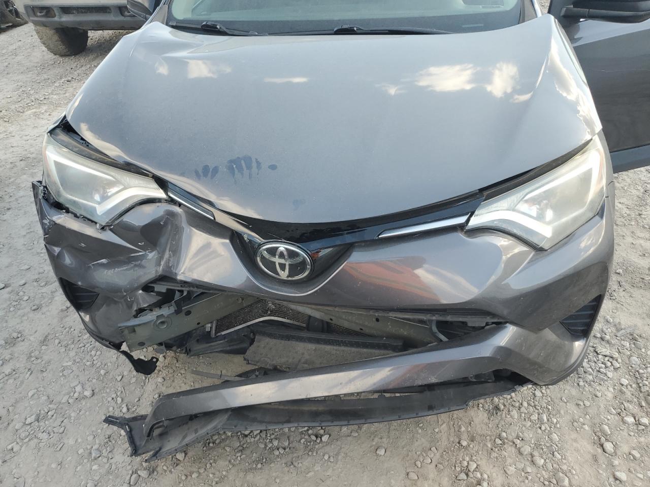 2017 Toyota Rav4 Le VIN: 2T3ZFREVXHW401304 Lot: 81769755