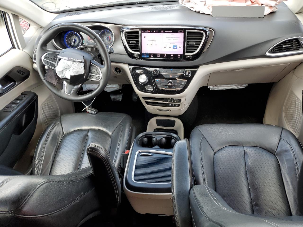 2022 Chrysler Pacifica Touring L VIN: 2C4RC1BG6NR169211 Lot: 81329345