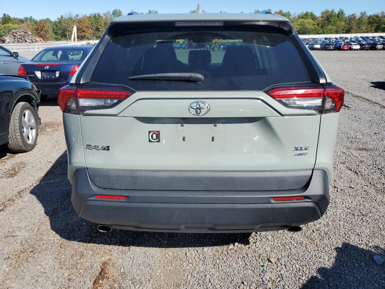 2021 Toyota Rav4 Xle VIN: 2T3P1RFV2MW172244 Lot: 71623885