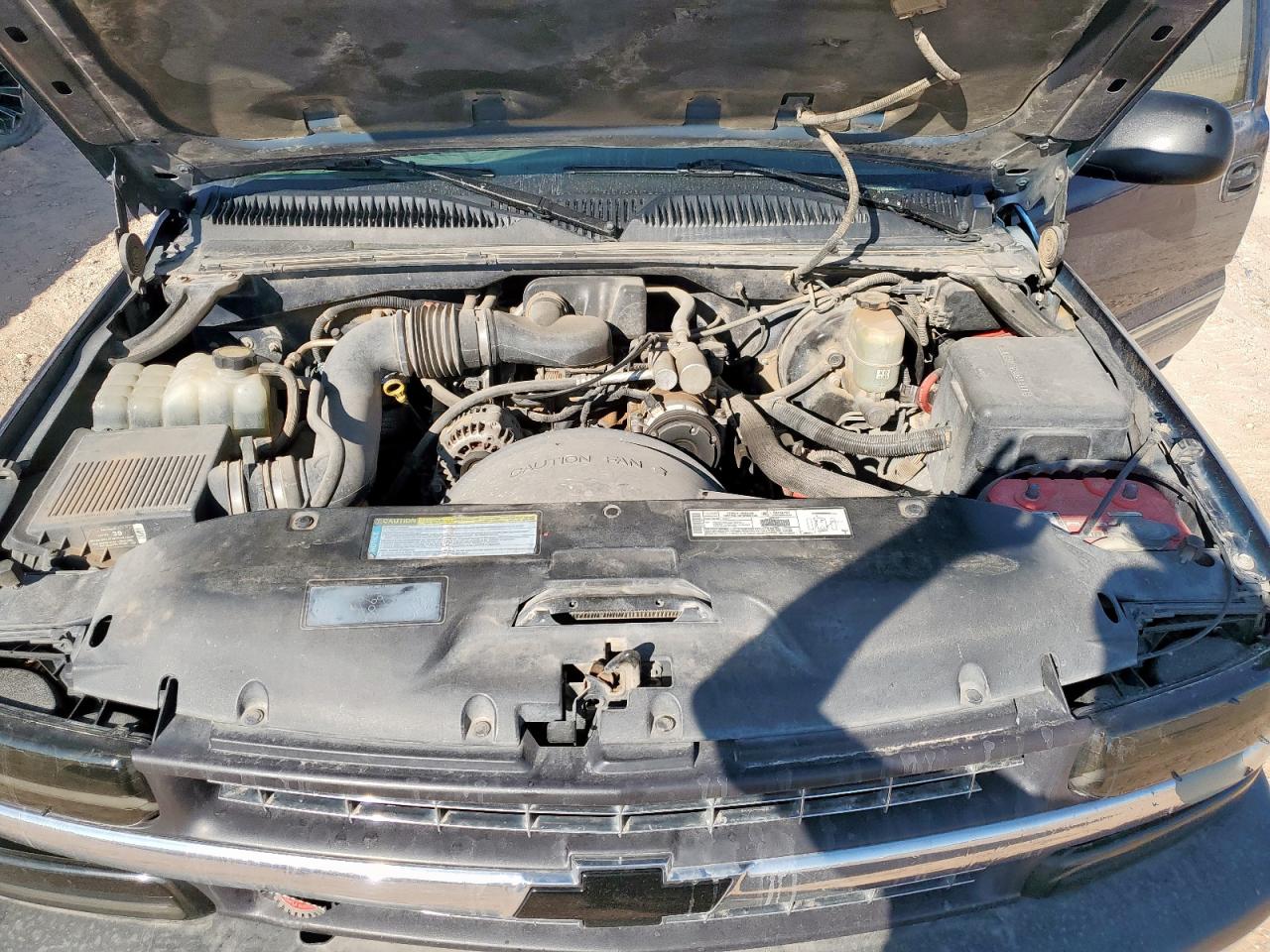 2000 Chevrolet Silverado C1500 VIN: 1GCEC14W4YZ148130 Lot: 80144525