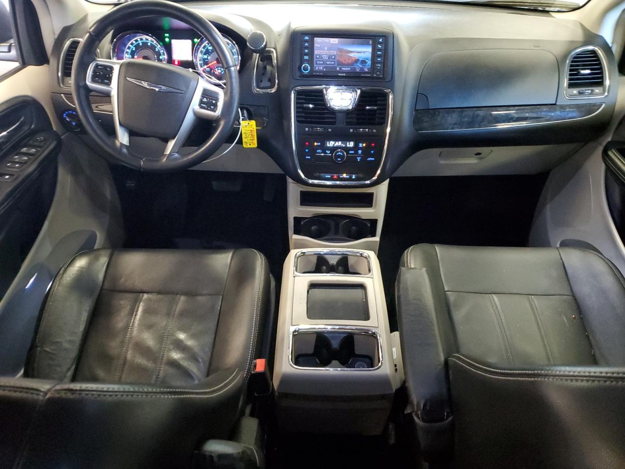 2013 Chrysler Town & Country Touring VIN: 2C4RC1BG9DR604382 Lot: 82155415