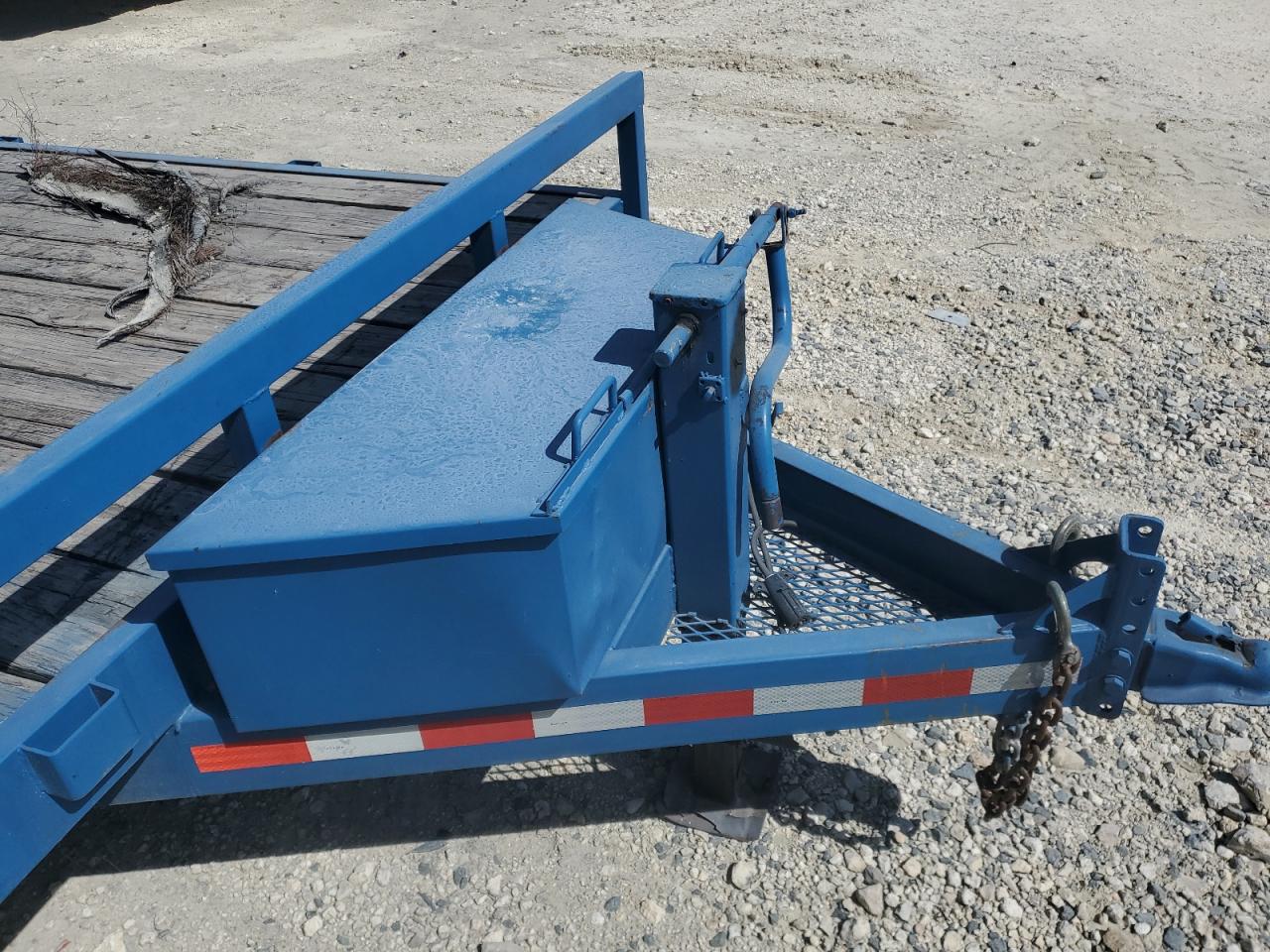 2021 Caliber Eeh720Fl Equipment Trailer VIN: 57BEM7203M1045513 Lot: 81513825