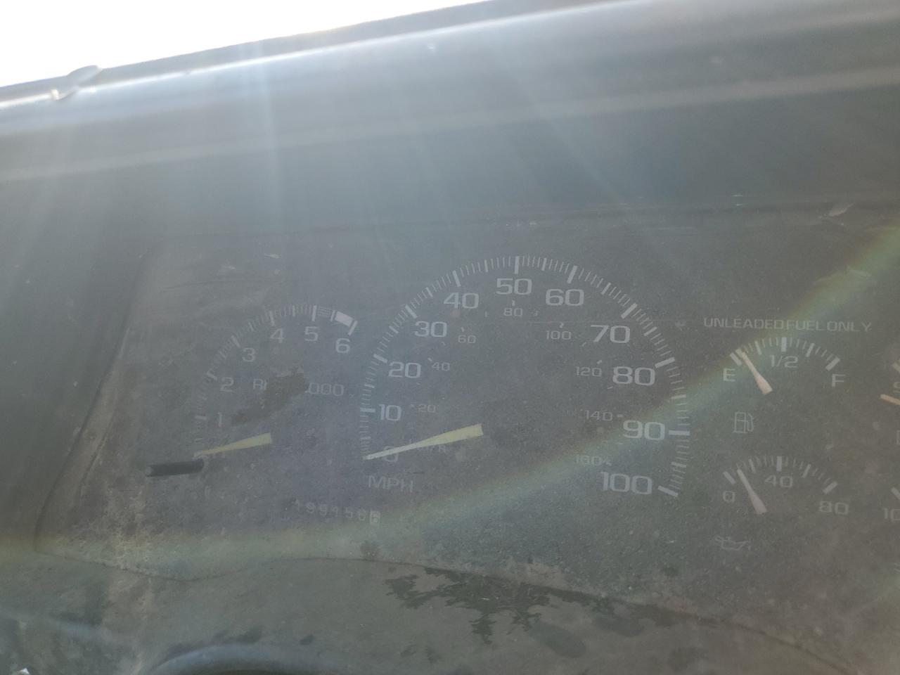 2000 Chevrolet Gmt-400 K3500 VIN: 1GCHK34R4YR176368 Lot: 81799805