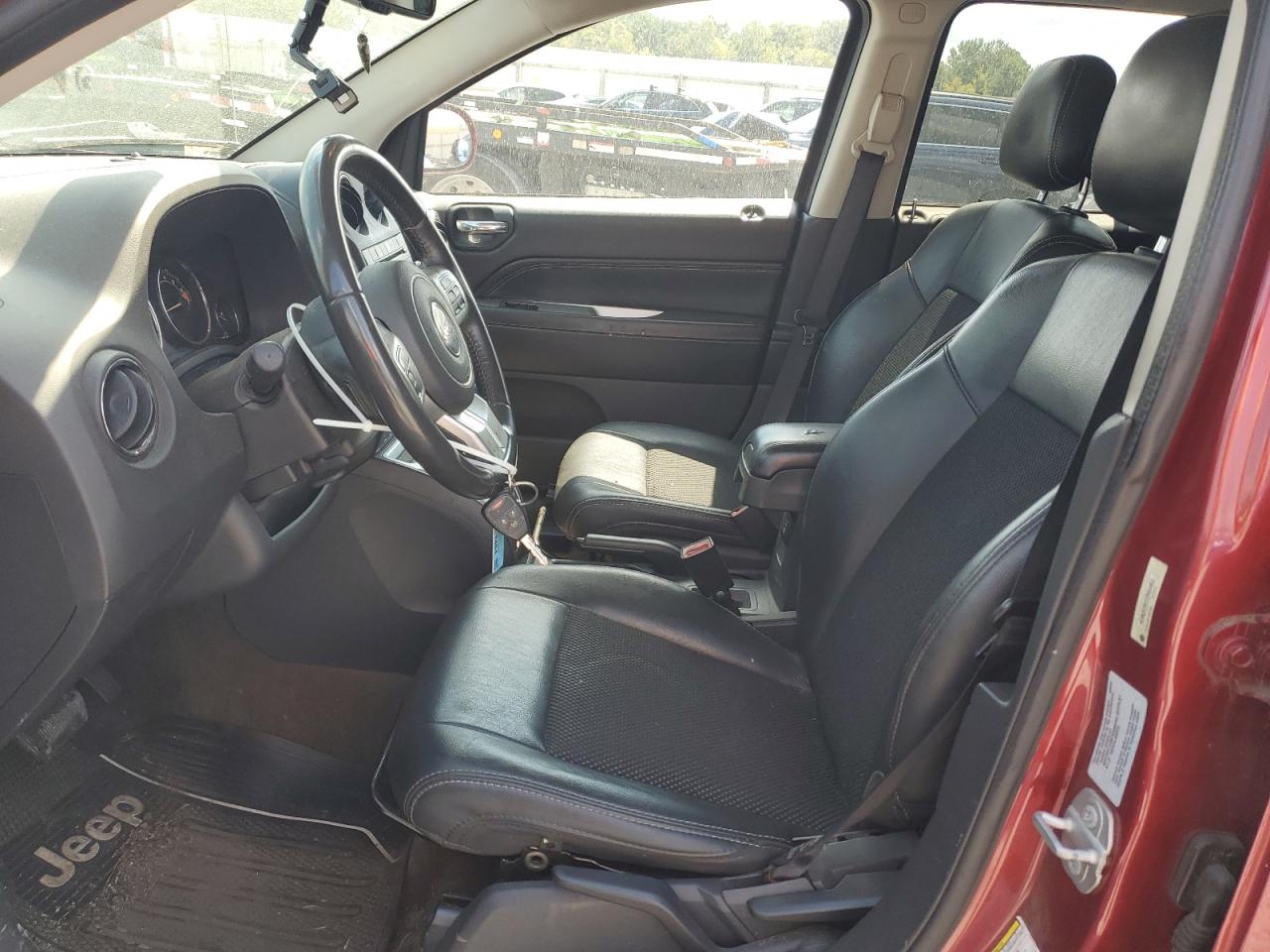 2016 Jeep Compass Latitude VIN: 1C4NJCEB2GD664463 Lot: 71057035