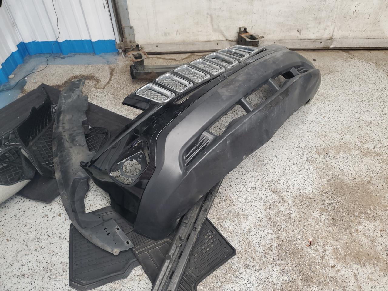 2016 Jeep Compass Latitude VIN: 1C4NJDEB0GD546238 Lot: 82132505