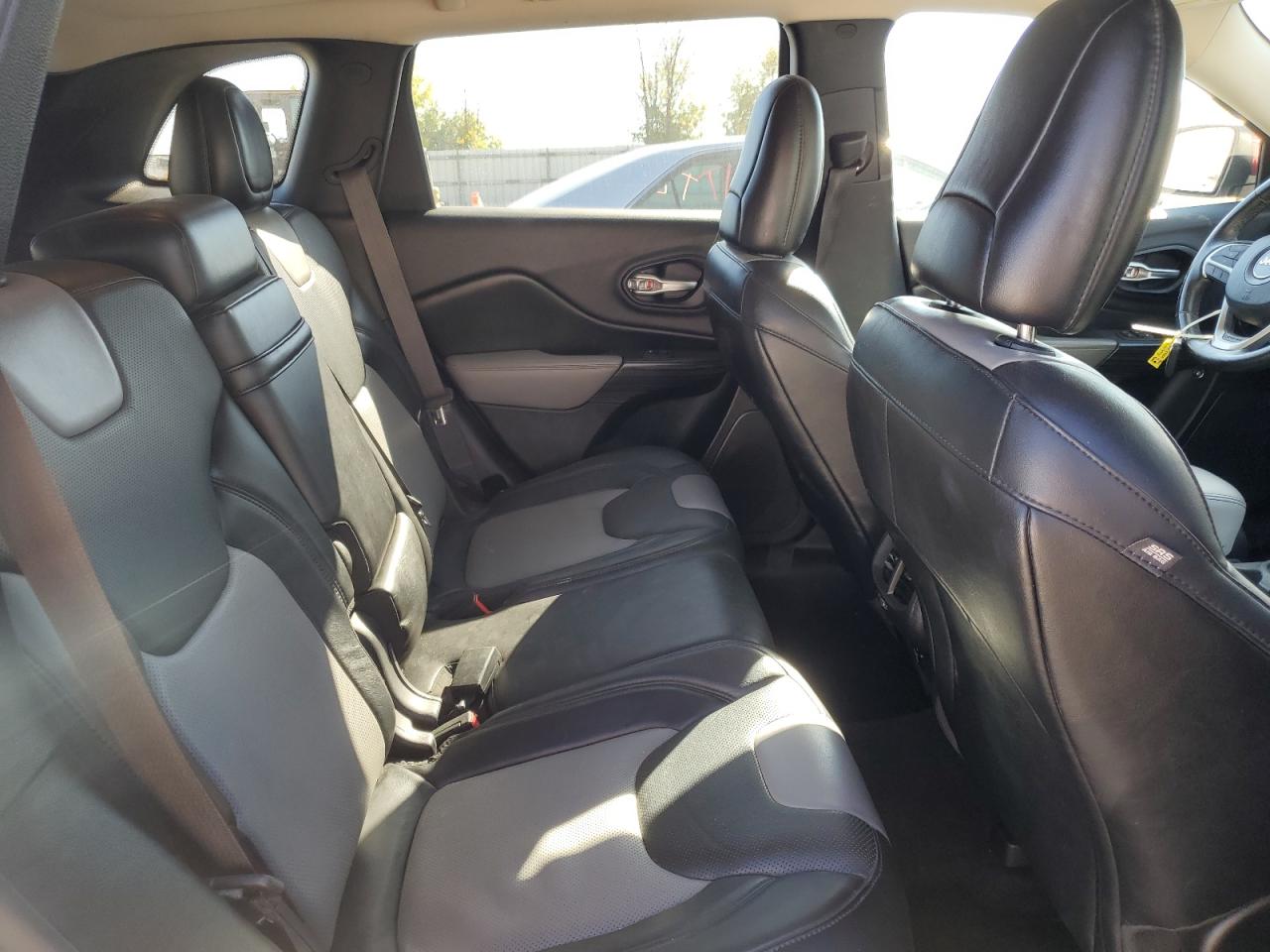 2014 Jeep Cherokee Limited VIN: 1C4PJMDS0EW129083 Lot: 81837305