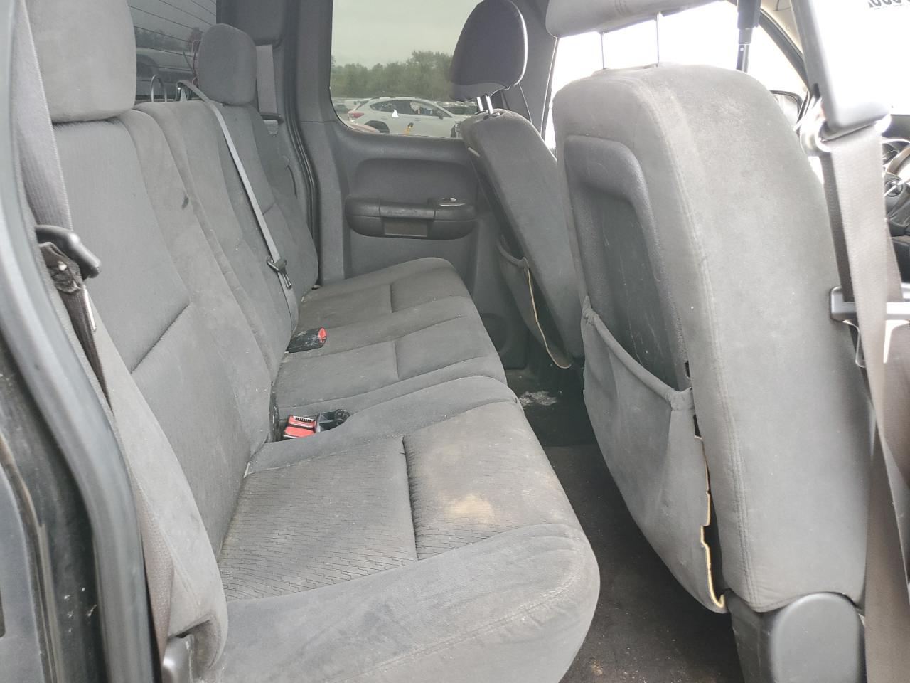 2008 Chevrolet Silverado K1500 VIN: 2GCEK19J281296687 Lot: 81790625