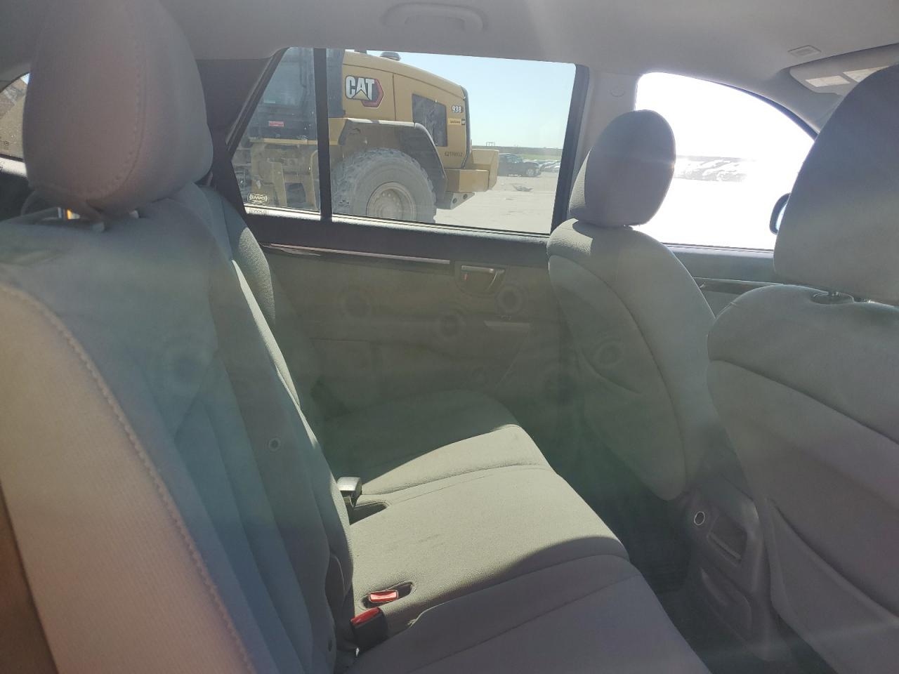 2012 Hyundai Santa Fe Gls VIN: 5XYZGDAB2CG168697 Lot: 84543735