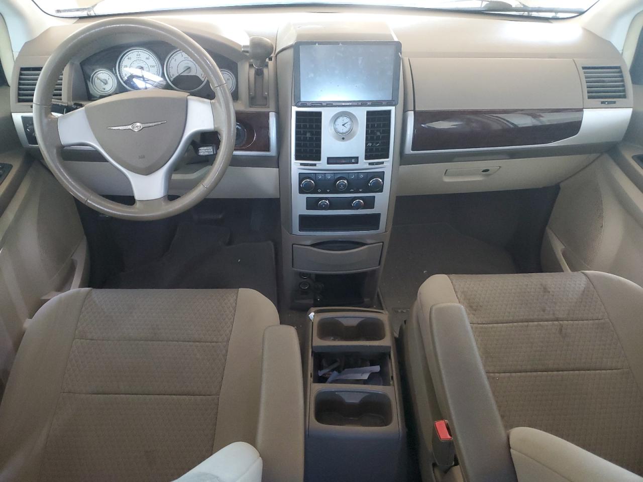 2010 Chrysler Town & Country Touring VIN: 2A4RR5D10AR387020 Lot: 84437155