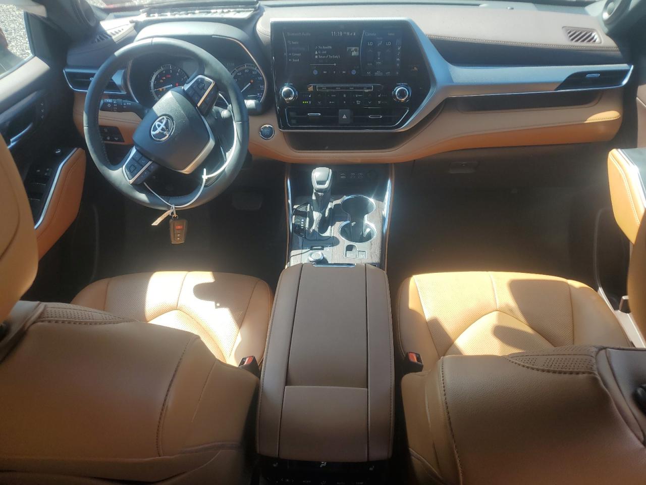 2022 Toyota Highlander Platinum VIN: 5TDFZRBH9NS221852 Lot: 71154015