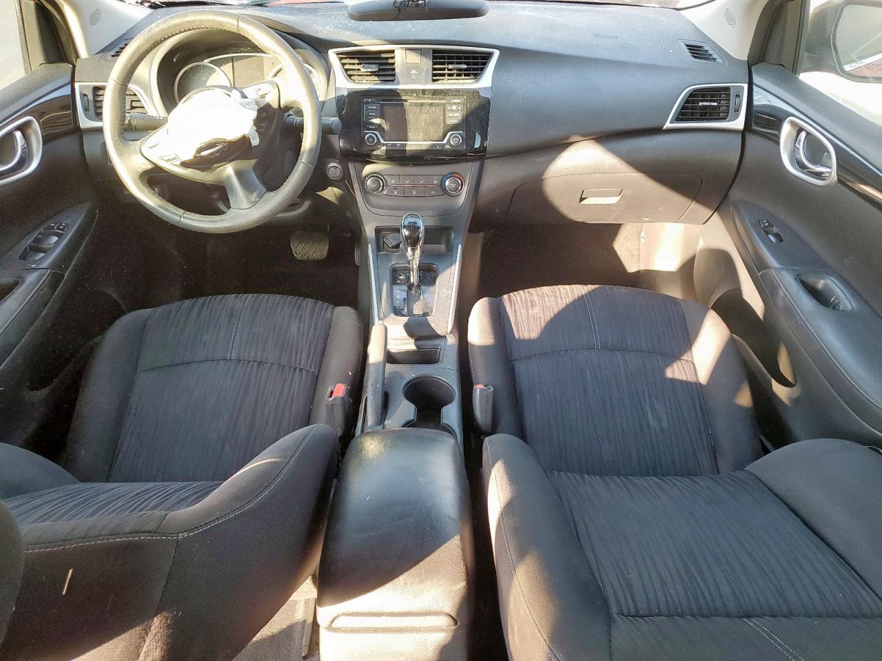 2017 Nissan Sentra S VIN: 3N1AB7AP3HY305595 Lot: 84418365