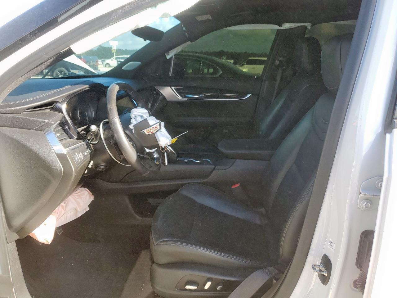 2021 Cadillac Xt6 Premium Luxury VIN: 1GYKPCRS5MZ217811 Lot: 83808355