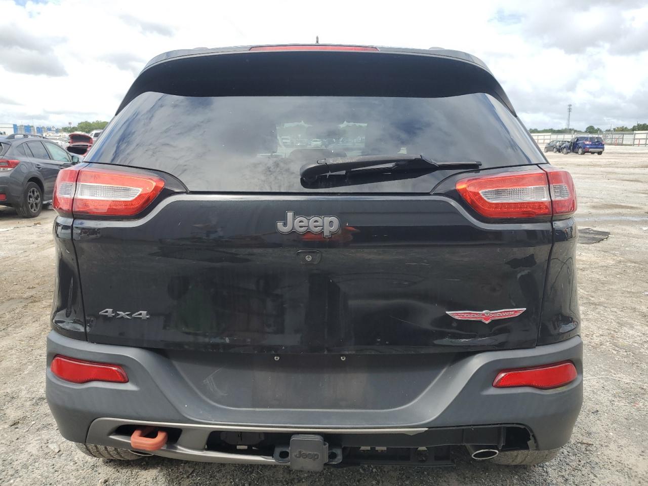 2016 Jeep Cherokee Trailhawk VIN: 1C4PJMBS1GW375906 Lot: 84704465
