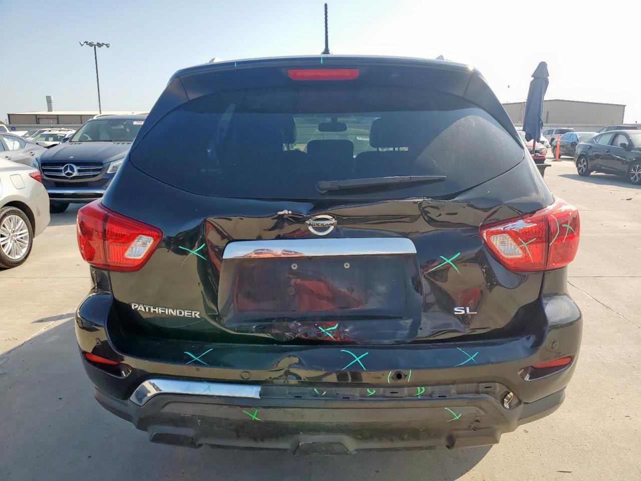 2018 Nissan Pathfinder S VIN: 5N1DR2MN3JC615260 Lot: 71406735